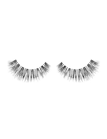 Chi Chi Natural Look Real Faux Lashes, Amber product photo
