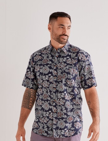 Logan Grouse Short Sleeve Shirt, Black product photo
