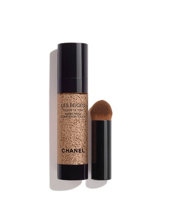 CHANEL LES BEIGES WATER-FRESH COMPLEXION TOUCH Even - Illuminate - Hydrate product photo