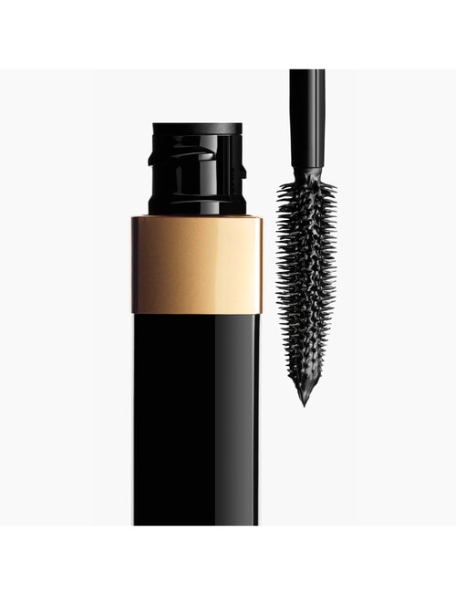CHANEL INIMITABLE WATERPROOF Definition Mascara product photo View 02 L