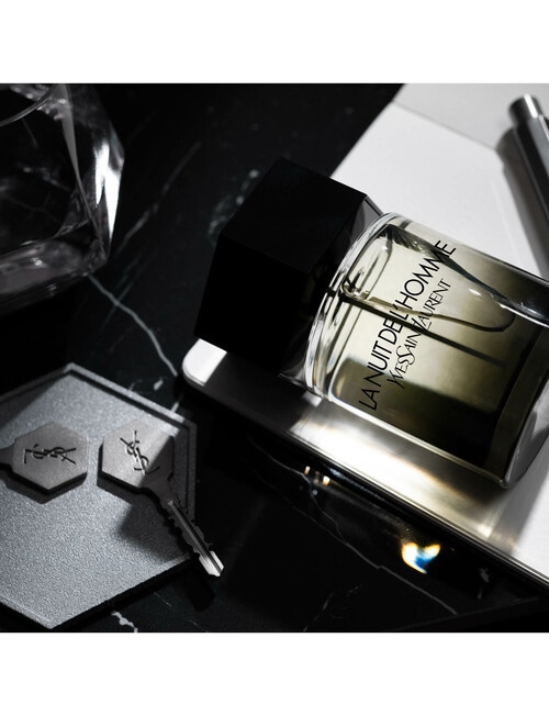 Yves Saint Laurent La Nuit de L'Homme Eau de Toilette product photo View 04 L
