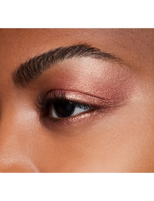 MAC Eye Shadow Veluxe Pearl product photo View 06 L