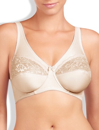 Fayreform Classic Underwire Bra, B-DD product photo