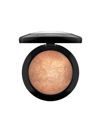 MAC Mineralize Skinfinish product photo