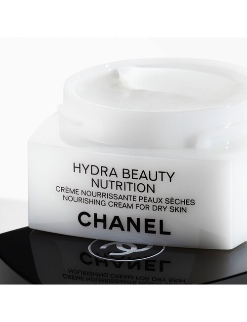 CHANEL HYDRA BEAUTY NUTRITION Nourishing and Protective Cream 50g product photo View 02 L