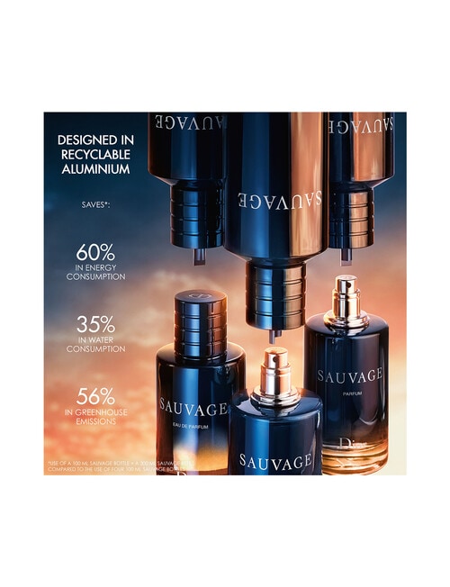 Dior Sauvage Eau De Toilette product photo View 05 L
