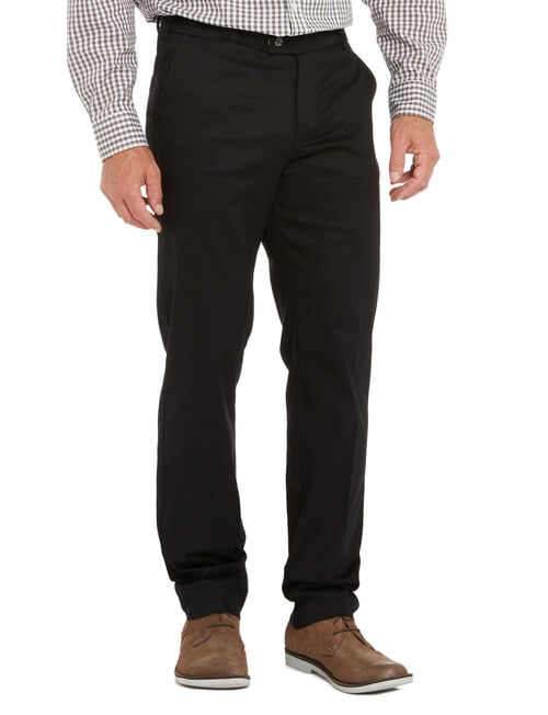 Savane Freedom Flat-Front Pant product photo