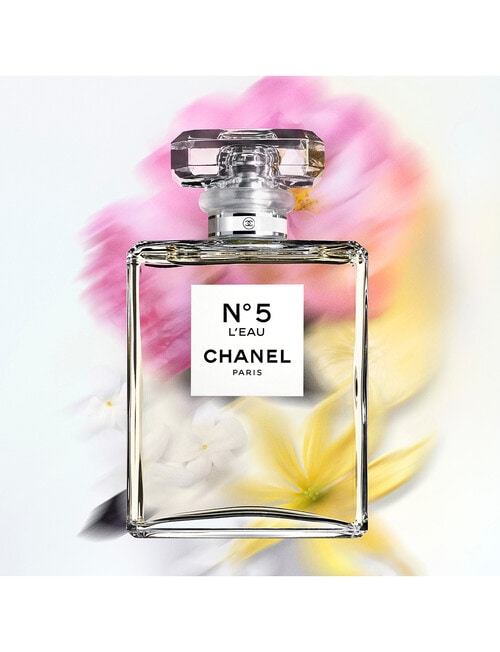 CHANEL N&deg;5 L'EAU Eau de Toilette Spray product photo View 05 L