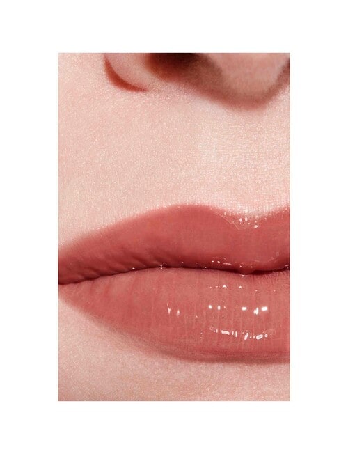 CHANEL ROUGE COCO GLOSS Moisturising Glossimer product photo View 05 L