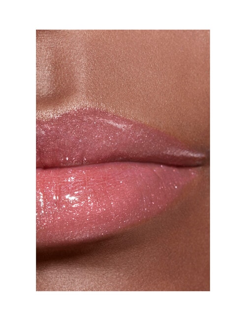 CHANEL ROUGE COCO GLOSS Moisturising Glossimer product photo View 07 L