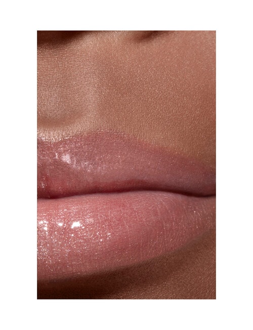 CHANEL ROUGE COCO GLOSS Moisturising Glossimer product photo View 07 L