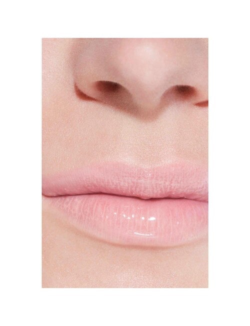 CHANEL ROUGE COCO GLOSS Moisturising Glossimer product photo View 05 L