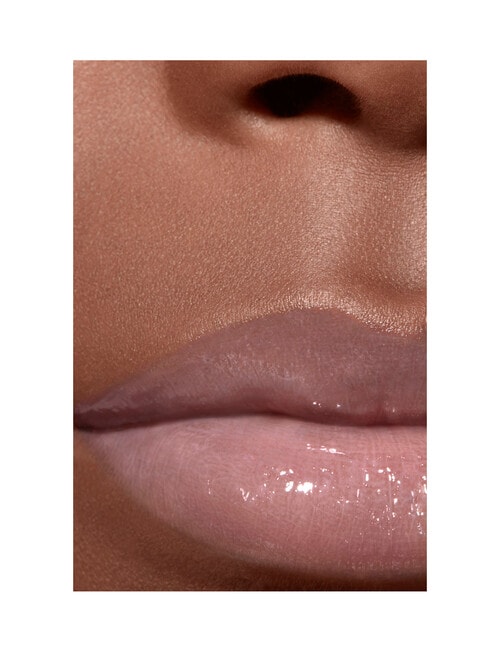 CHANEL ROUGE COCO GLOSS Moisturising Glossimer product photo View 07 L