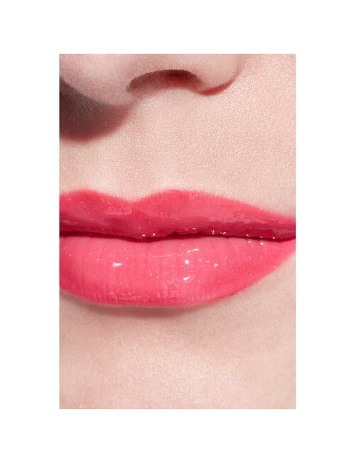 CHANEL ROUGE COCO GLOSS Moisturising Glossimer product photo View 05 L