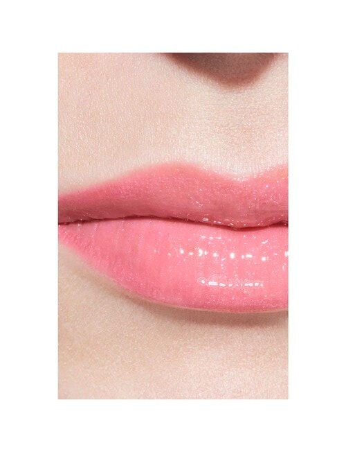 CHANEL ROUGE COCO GLOSS Moisturising Glossimer product photo View 05 L