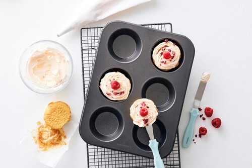 Soffritto Bake Muffin Pan, 6 Cup product photo View 02 L