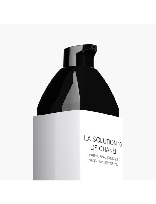 CHANEL LA SOLUTION 10 DE CHANEL Sensitive Skin Cream 50ml product photo View 02 L