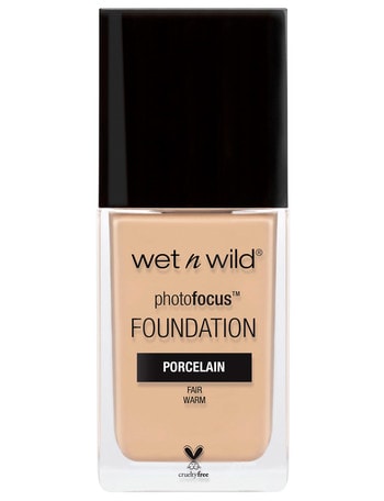 wet n wild Photo Focus Foundation product photo