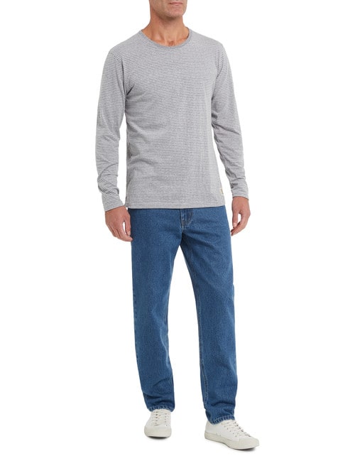 B90's Slim Leg Regular Length Jean, Stonewash product photo View 03 L