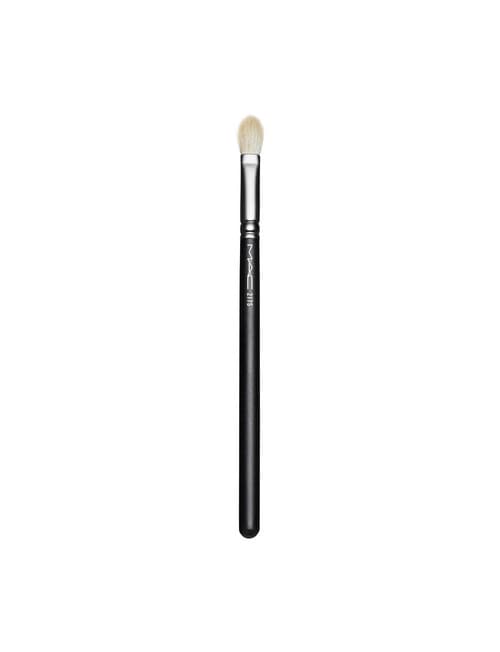 MAC 217S Blending Brush product photo