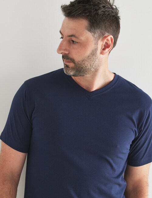 Chisel Ultimate V-Neck Tee, Navy product photo View 04 L