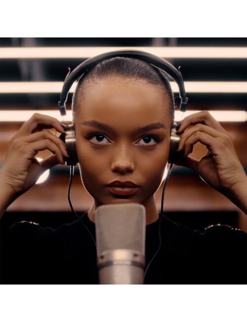 CHANEL COCO MADEMOISELLE Eau de Parfum Intense Spray product photo View 06 L