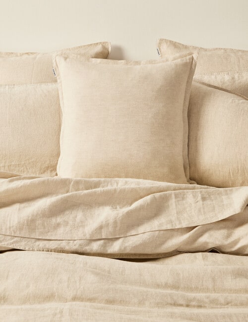 Domani Toscana Cushion, Natural product photo