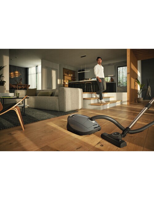 Miele Complete C3 Family All-Rounder Vacuum Cleaner product photo View 05 L