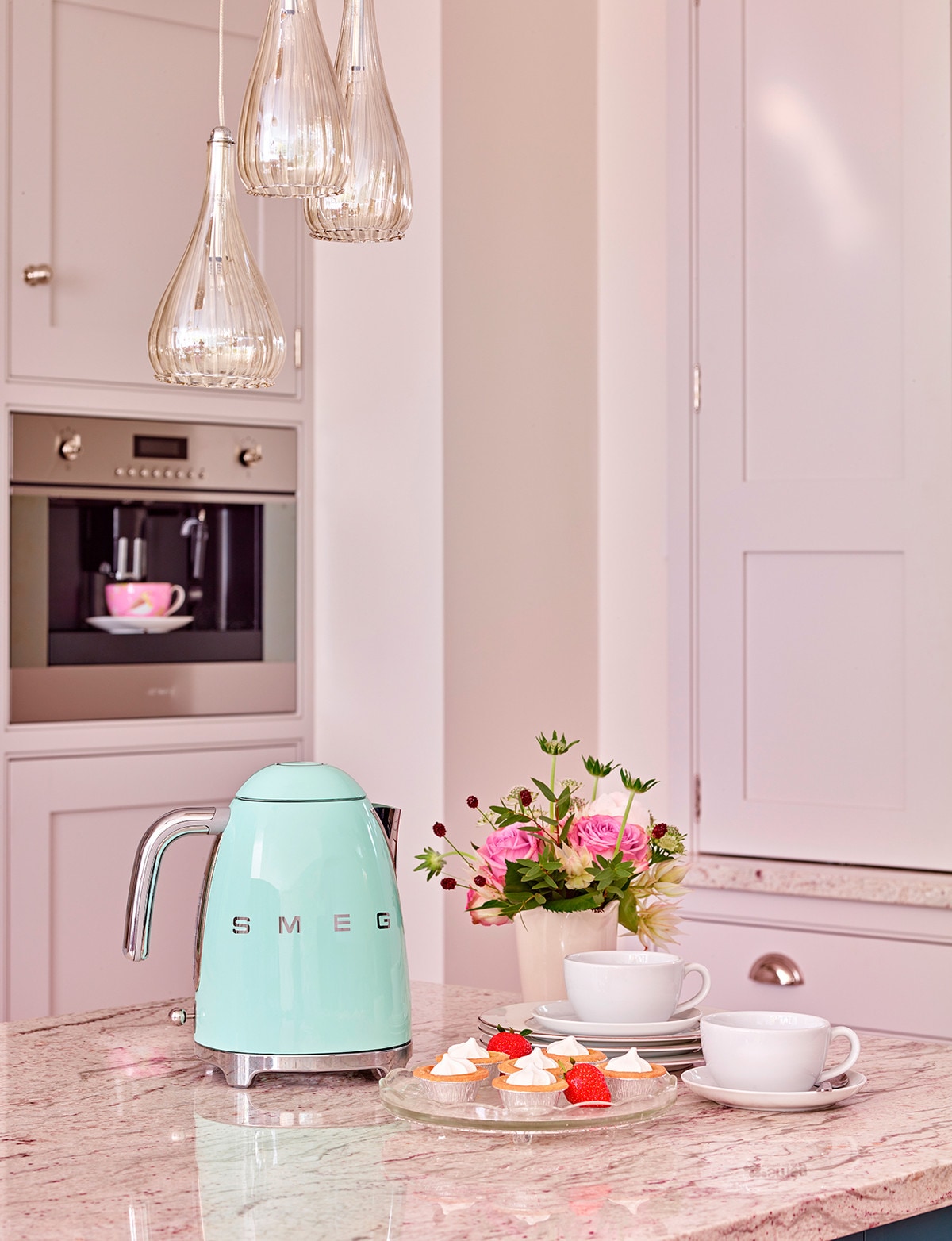 Smeg Electric Kettle, Mint, KFL03 Kettles & Jugs