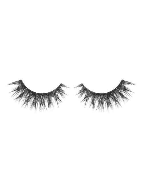Chi Chi Dramatic Look Real Faux Lashes, Giselle product photo