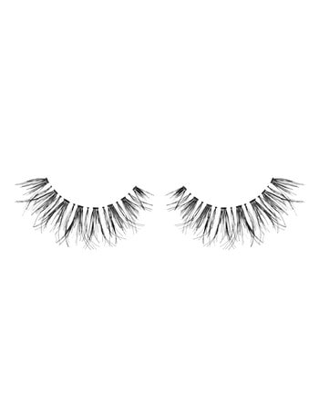 Chi Chi Natural Look Real Faux Lashes, Elle product photo