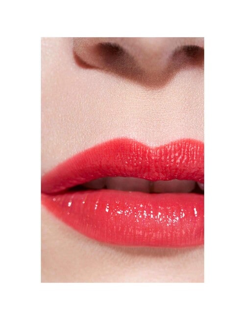 CHANEL ROUGE COCO FLASH Colour, Shine, Intensity In A Flash product photo View 05 L