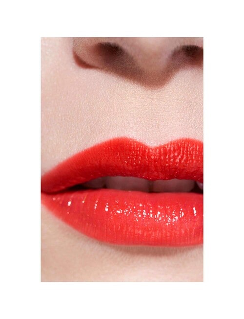 CHANEL ROUGE COCO FLASH Colour, Shine, Intensity In A Flash product photo View 05 L