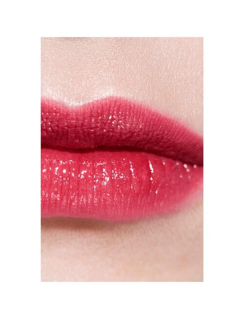 CHANEL ROUGE COCO FLASH Colour, Shine, Intensity In A Flash product photo View 05 L