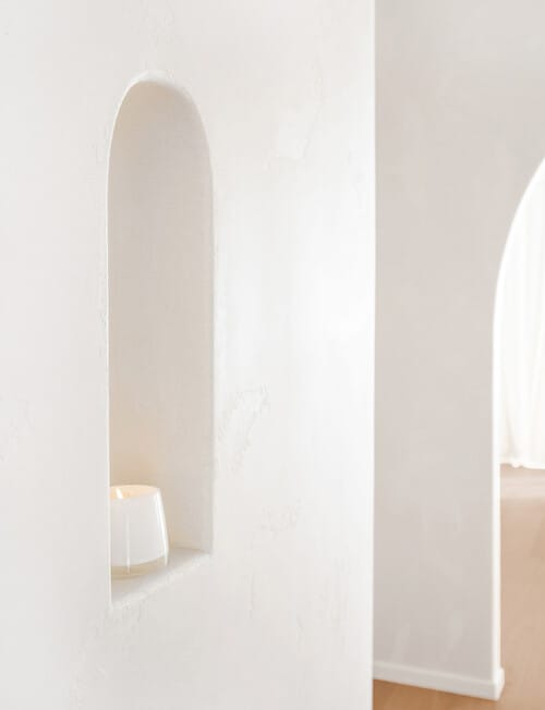 The Aromatherapy Co. Therapy Candle Uplift, Sweet Lime & Mandarin product photo View 05 L