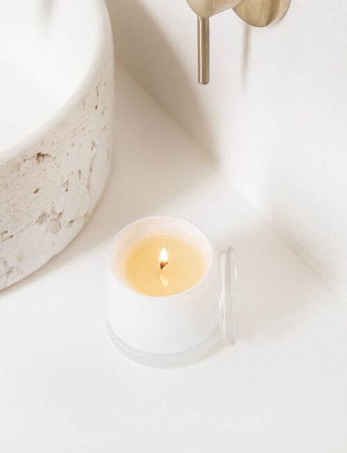 The Aromatherapy Co. Therapy Candle Relax, Lavender & Clary Sage product photo View 04 L