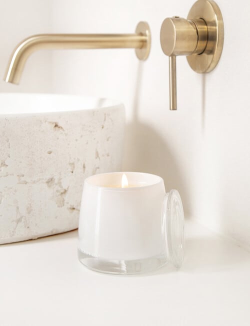 The Aromatherapy Co. Therapy Candle Relax, Lavender & Clary Sage product photo View 05 L