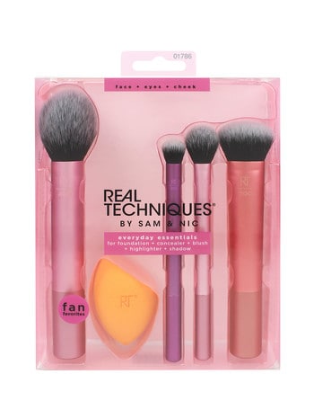 Real Techniques Everyday Essentials Set product photo