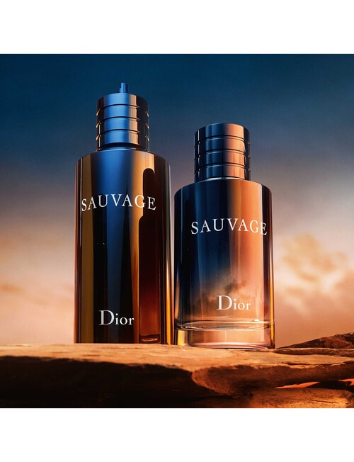Dior Sauvage Parfum product photo View 05 L