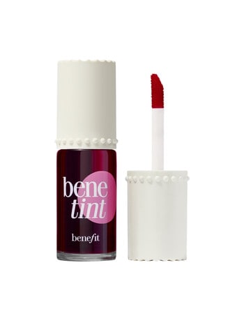 benefit Love Tint product photo