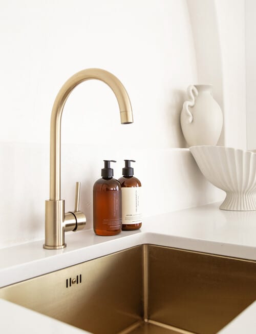 The Aromatherapy Co. Therapy Hand and Body Wash, Cinnamon & Vanilla Bean, 500ml product photo View 03 L