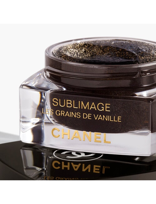 CHANEL SUBLIMAGE LES GRAINS DE VANILLE Purifying and Radiance-Revealing Vanilla Seed Face Scrub 50g product photo View 02 L