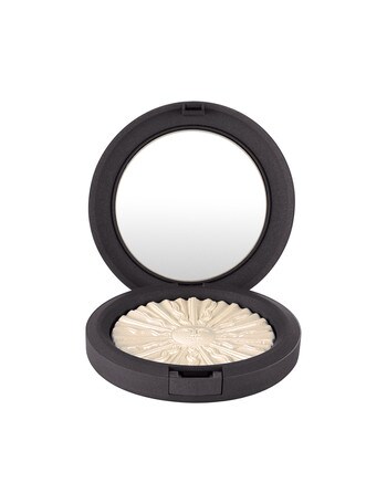 MAC Extra Dimension Skinfinish / Pony Park product photo
