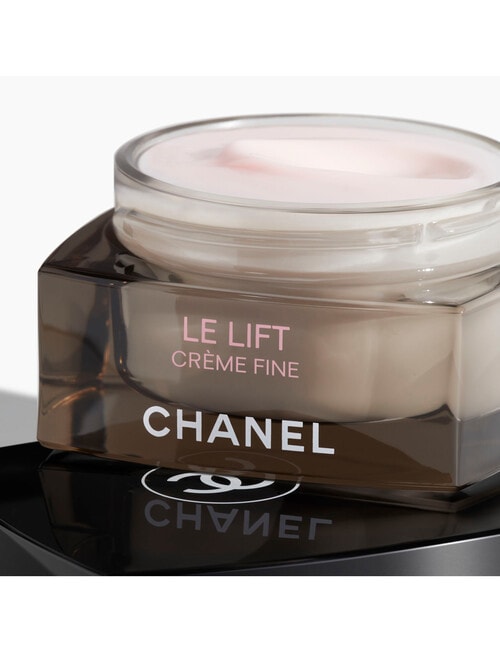 CHANEL LE LIFT LIGHT CREAM Smooths - Firms 50ml product photo View 02 L
