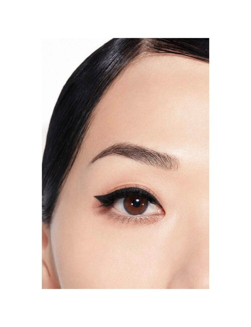 CHANEL LE LINER DE CHANEL Liquid Eyeliner High Precision Longwear and Waterproof product photo View 06 L