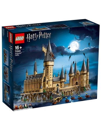 LEGO Harry Potter Hogwarts Castle, 71043 product photo