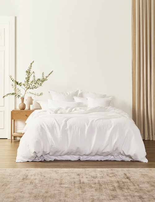 Domani Toscana Duvet Cover, White product photo
