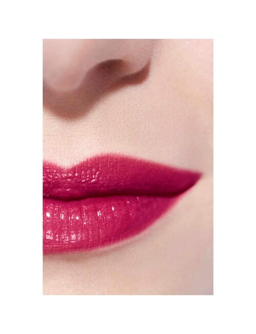 CHANEL ROUGE COCO FLASH Colour, Shine, Intensity In A Flash product photo View 05 L