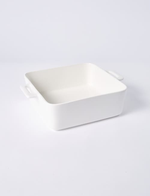 Alex Liddy Elegance Square Baker, 24cm product photo