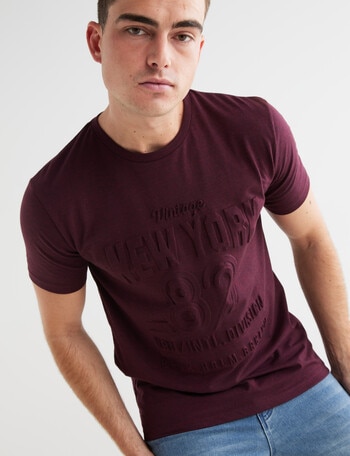Tarnish Embossed NYC Tee, Red Marle product photo